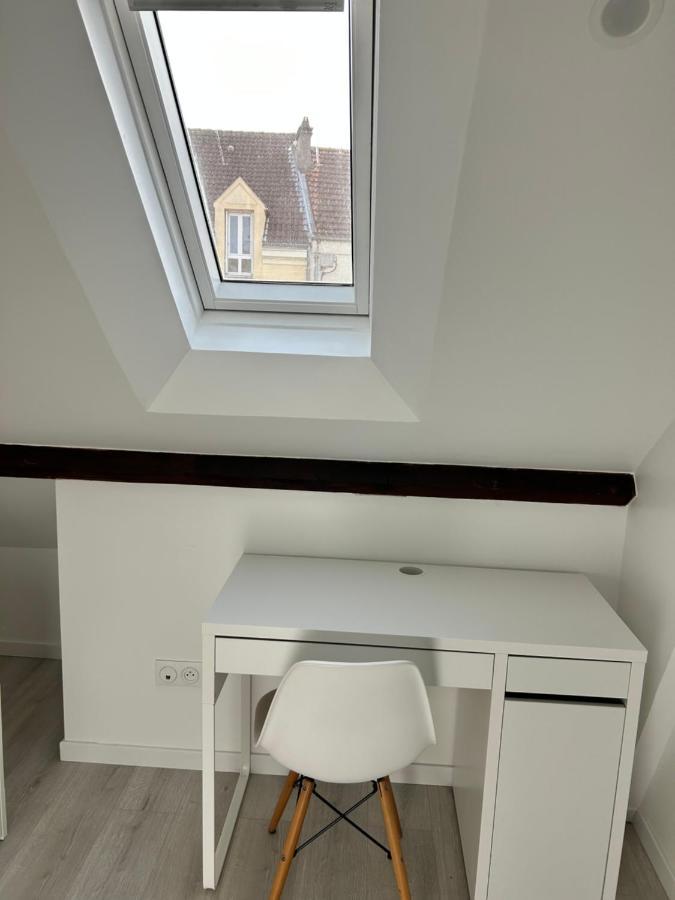 F3 Au Grenier D'une Maison Appartement